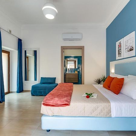 Anima Rooms Apartments Шакка Екстер'єр фото