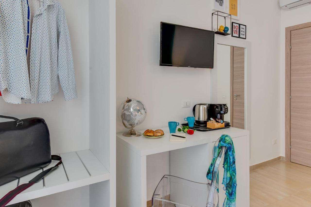 Anima Rooms Apartments Шакка Екстер'єр фото