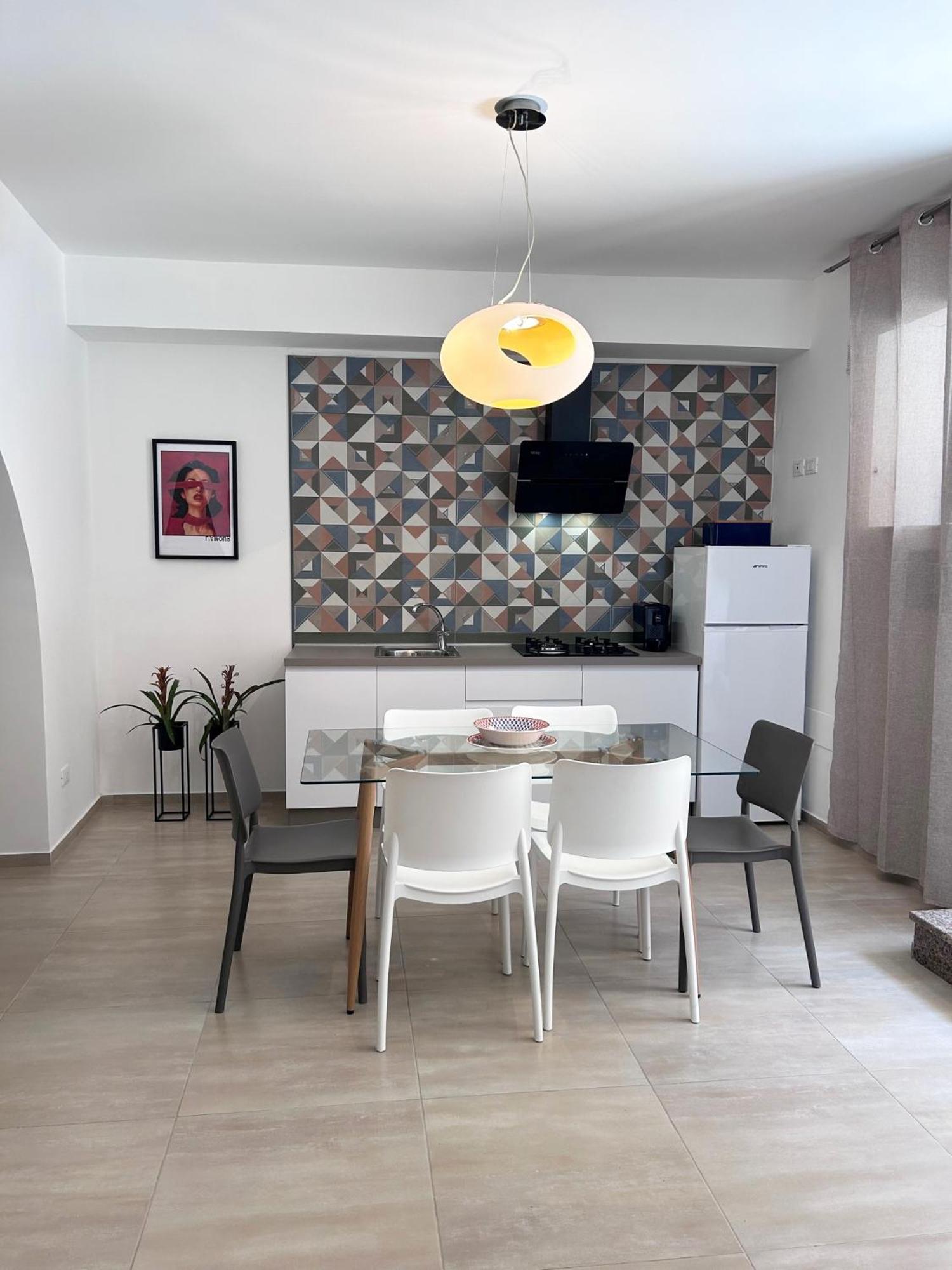 Anima Rooms Apartments Шакка Екстер'єр фото