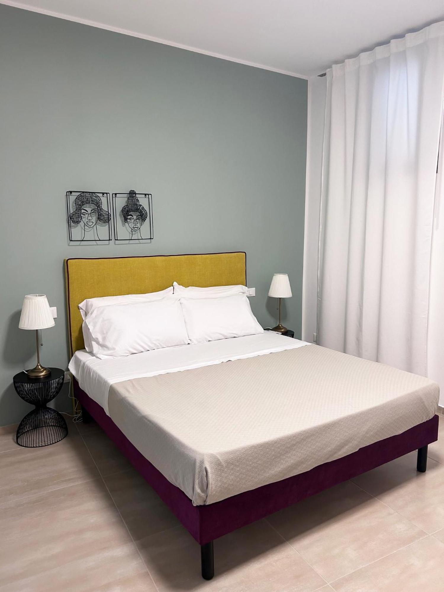 Anima Rooms Apartments Шакка Екстер'єр фото